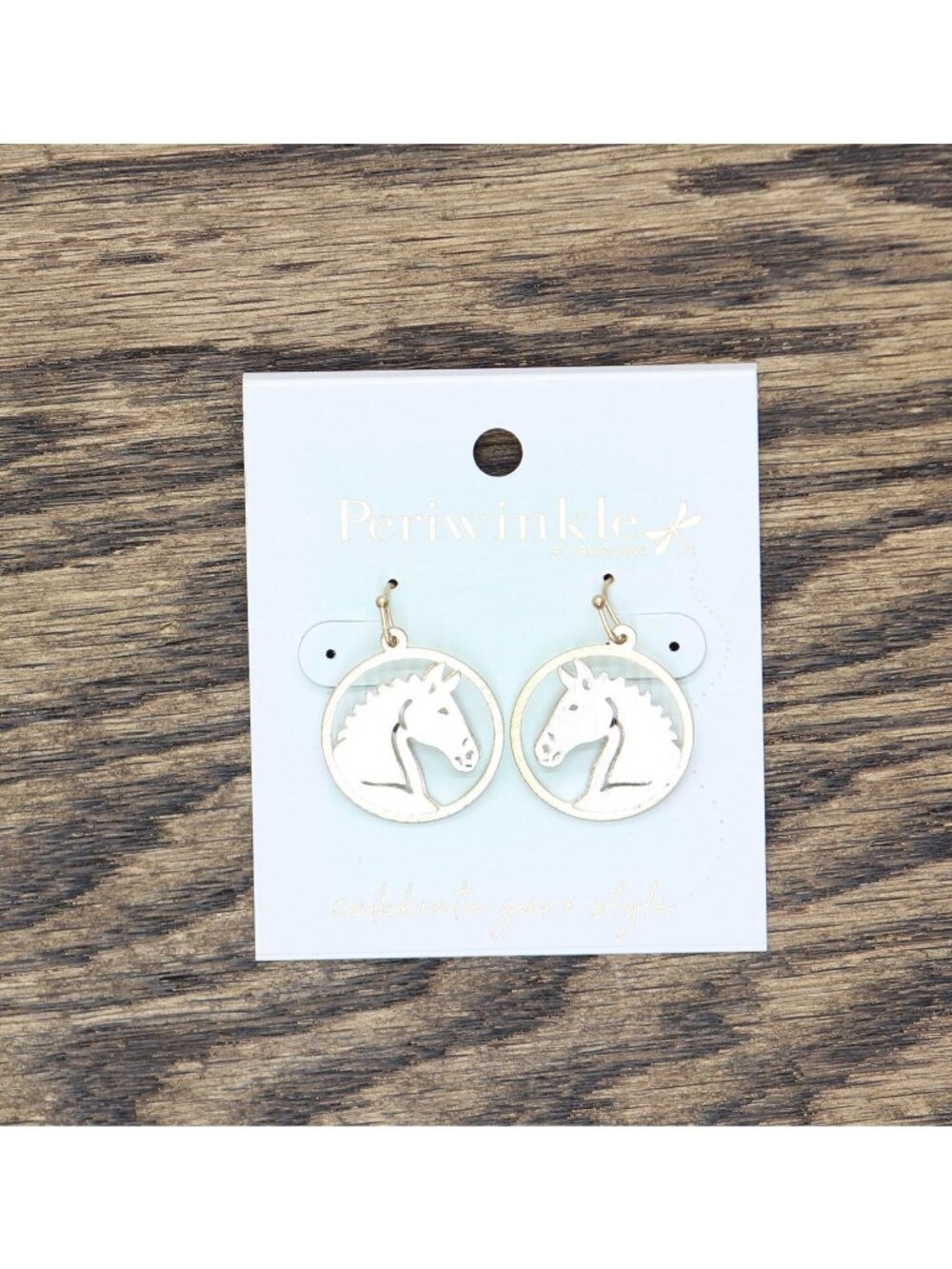 NWT Periwinkle By Barlow Brushed Horse Dangle Earrings Gold / Silver Gray 1.5"
